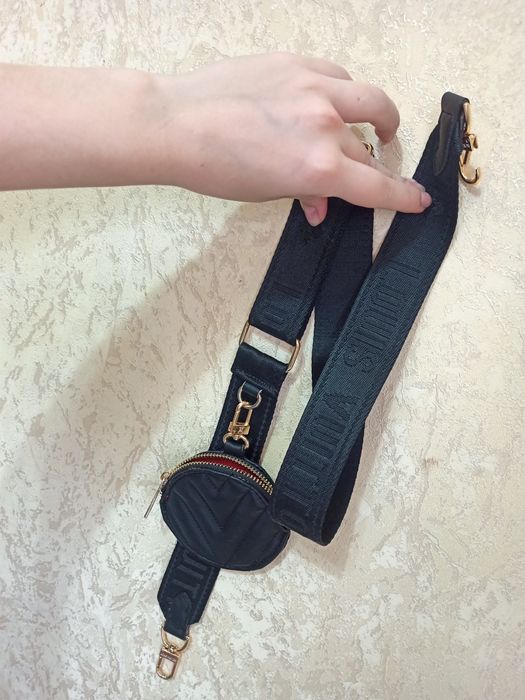 Женская сумка через плечо, новая
Описание:
Продам стильную женскую сум