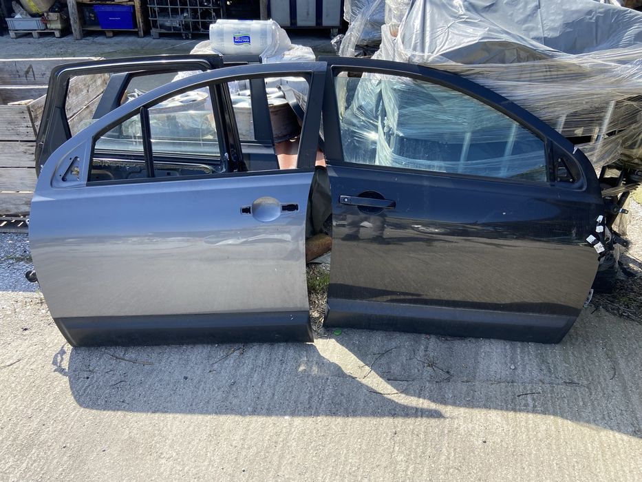 Врата лайсна вежда Нисан Кашкай / Nissan Qashqai