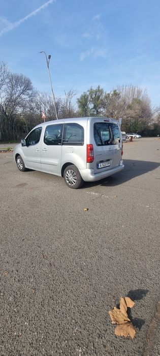 Продавам Citroen Berlingo