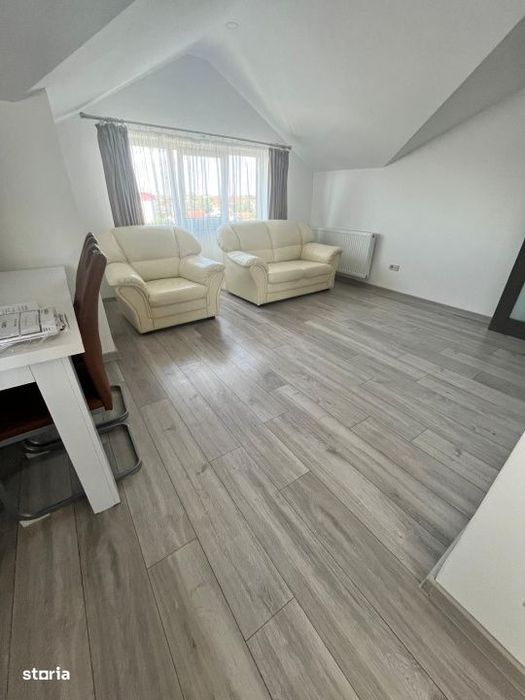 Apartament 3 camere, Radauti