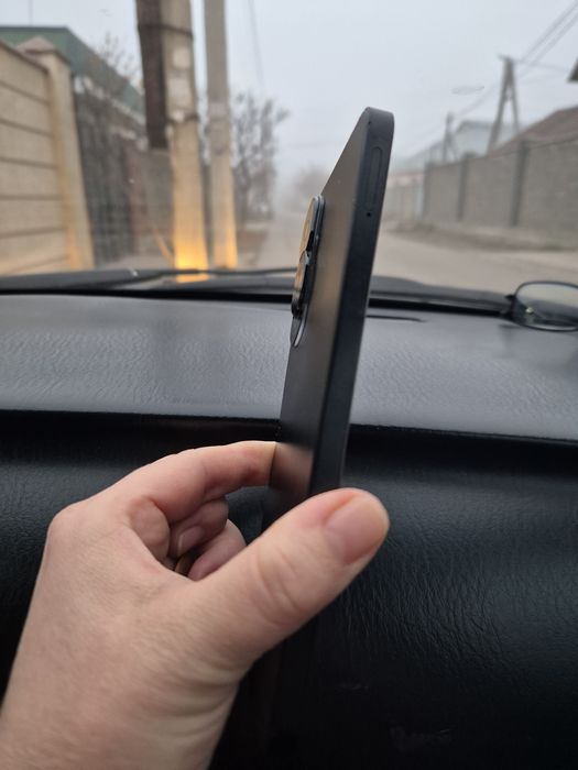 Продам телефон Honor