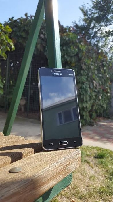 Samsung J2 prime + 16gb fleshka