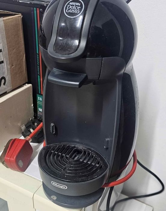Aparat de cafea cu capsule