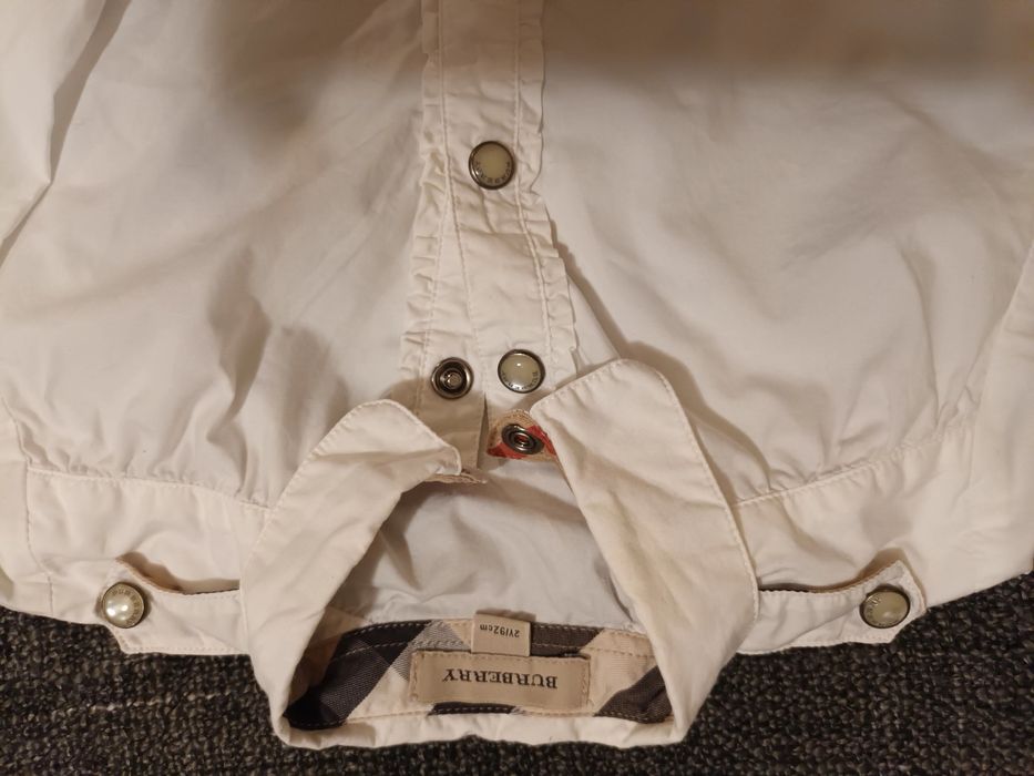 Burberry  - бебешка ризка р- р 92см