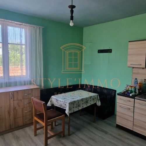 Продава се Къща в Разград, Промишлена зона - Запад - 73 кв.м за 357 €/кв.м - Снимка #1