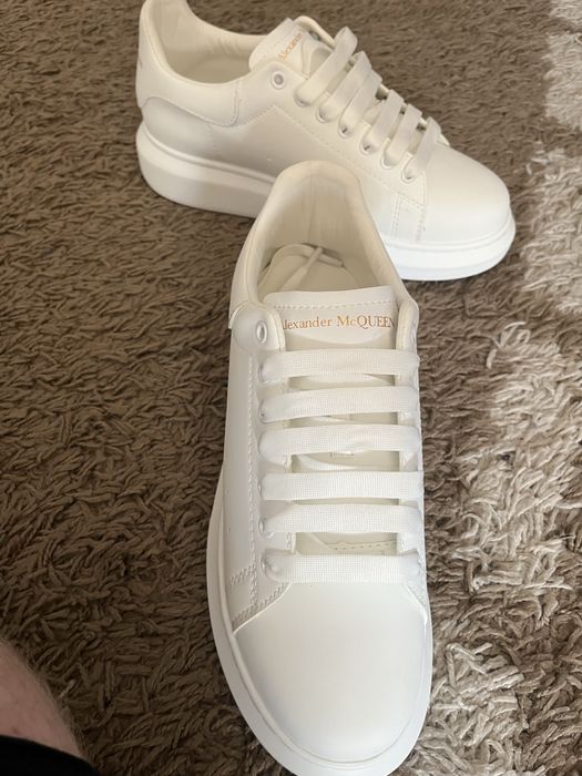 Alexander McQUEEN