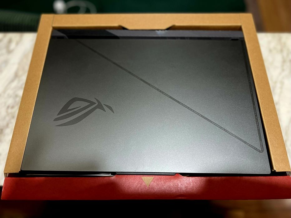 Asus Rog Strix G16 I7 13650HX/4060 140W/16GB DDR5/2x NVME 1500GB