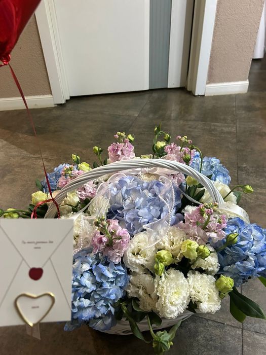 Цветы свежие шикарный букет!