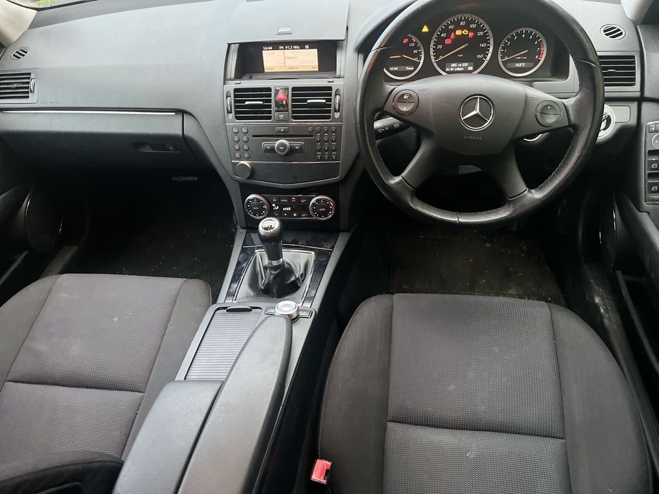 C180 Kompessor Мотор Скорости Капак Фар Калник Стоп Врата Огледало ABS