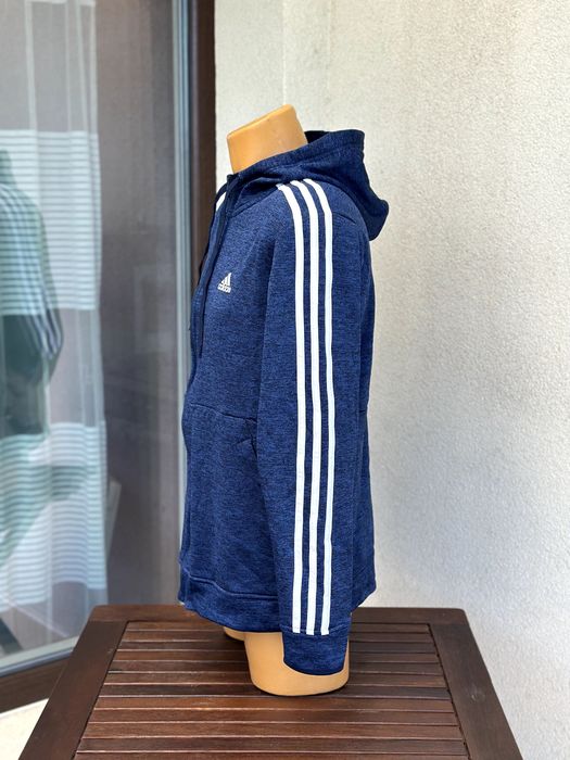 Мъжки суичър Adidas Climawarm - размер М, Отлично състояние