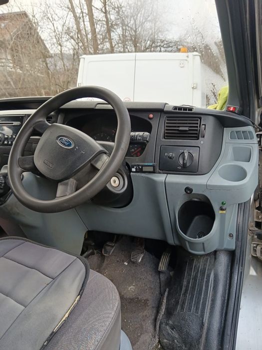 Autoutilitara servis