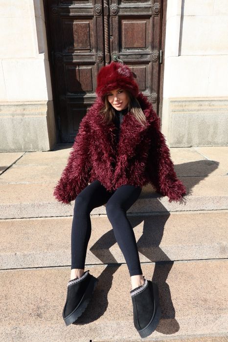 Последен цвят Дамско пухкаво палто