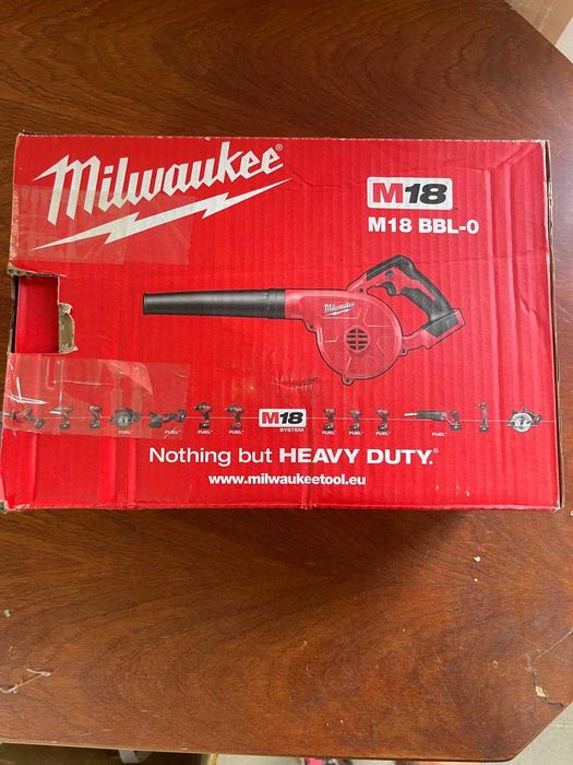 Suflanta compacta Milwaukee M18 BBL-0, viteza aer 42.8 km/h, lungime 375mm, fara acumulator, 4933446216