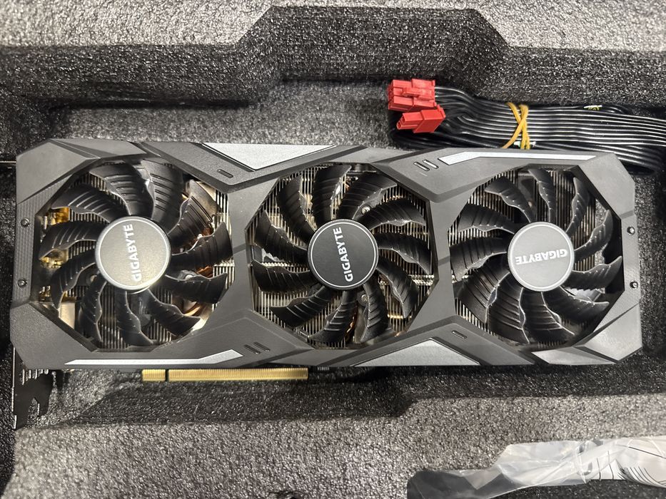 Видеокарта RTX 2080 TI