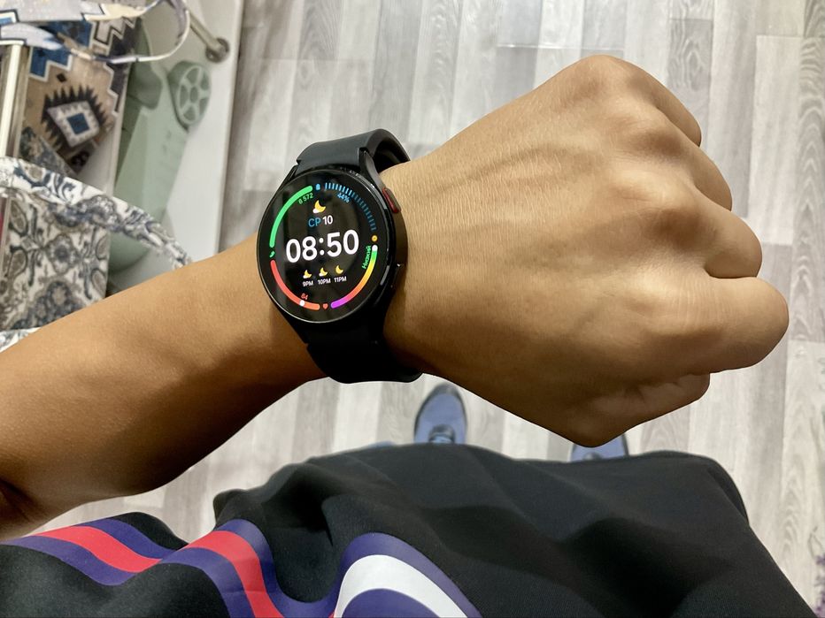 Samsung Galaxy Watch 4 LTE (E-Sim) 44-mm