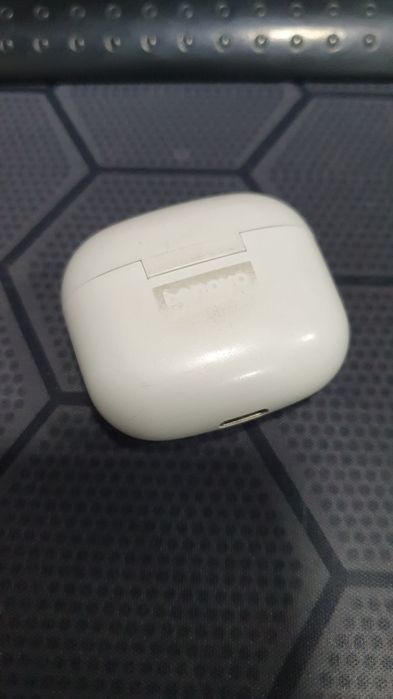 LENOVO (BEIJING) case ni o‘zi, naushniki yo‘q. 100% ishlaydi