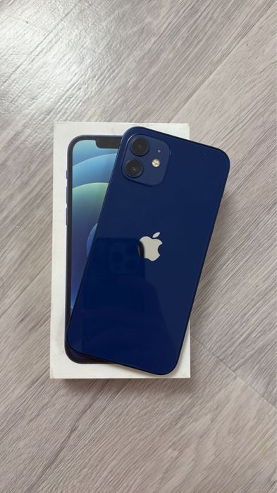 Продам Apple iphone 12 в хорошем состояний