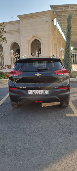 Tracker 2 LTZ 2026 Qora