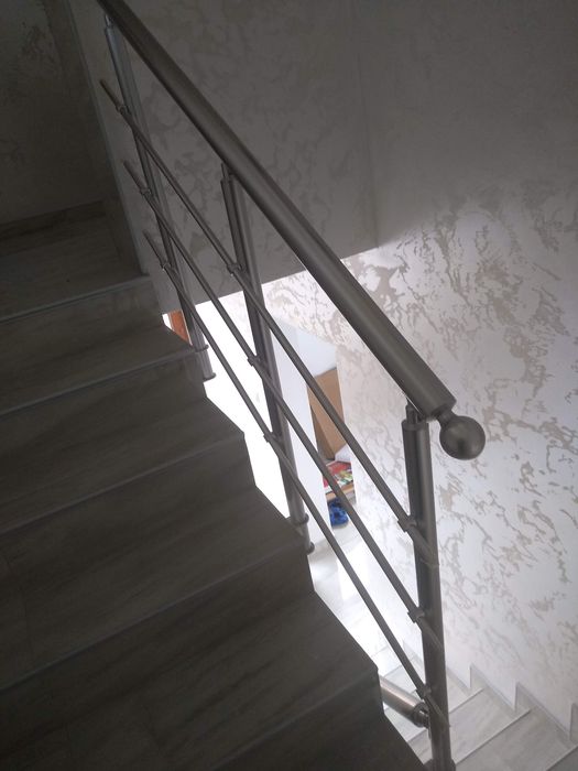 Алуминиев парапет с три струни.