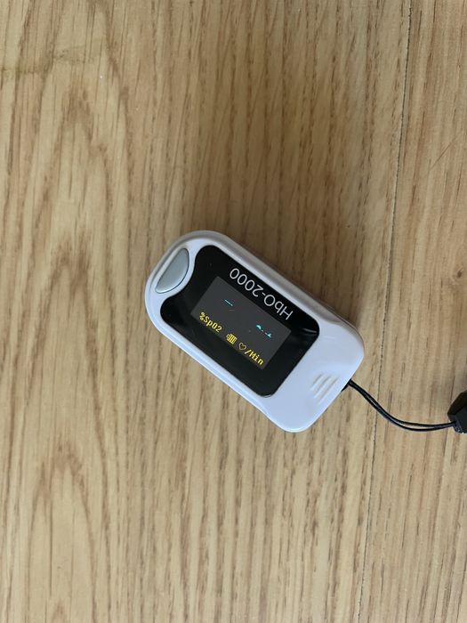 Продавам пулсоксиметър BRUER