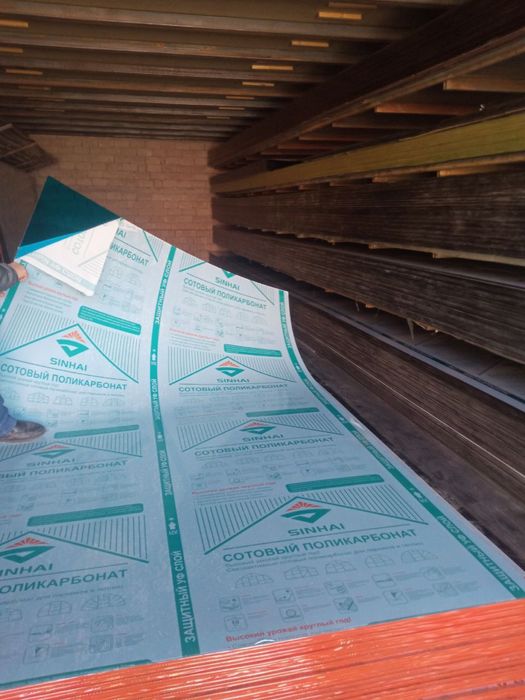 Монолит сотовий поликарбонат Лексан