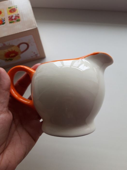 Молочник новый керамика