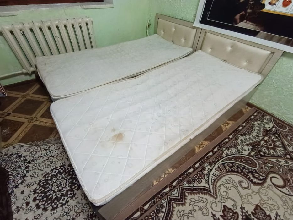 Еки дана кровать сатылады состояние жаксы тек матрасы го'нерген