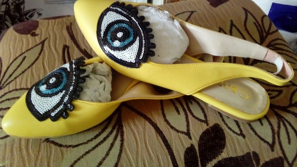 Продам женские вещи