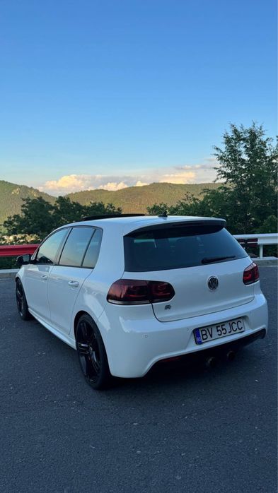 Volkswagen Golf 6R 2.0TSI 270CP