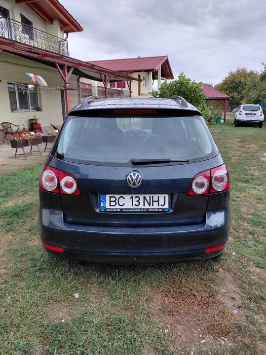 VOLKSWAGEN Golf Plus 2011 — imagine 4
