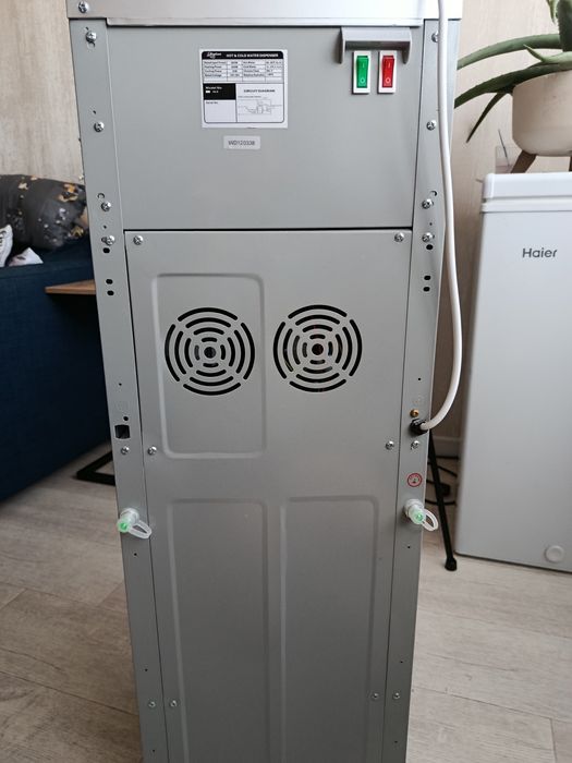 Диспенсер для воды