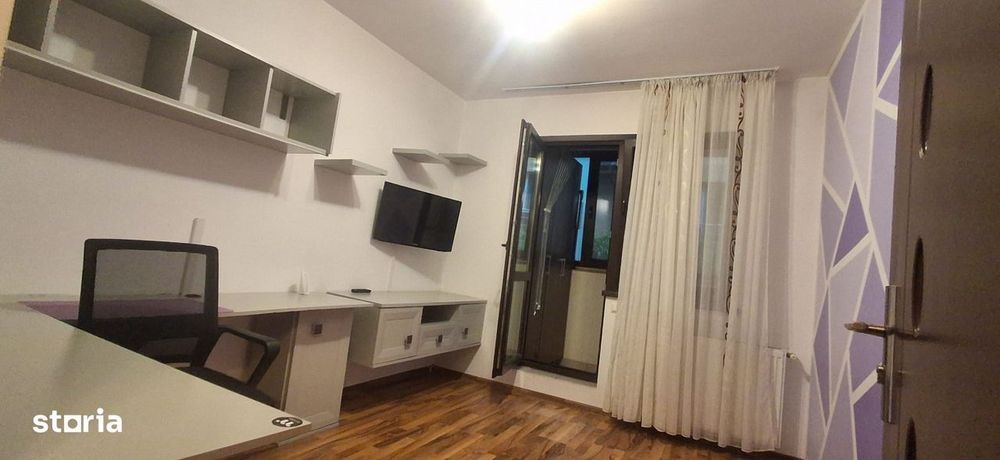 Dimtrie Leonida metrou - sos Berceni - 2 camere decomandat,loc parcare
