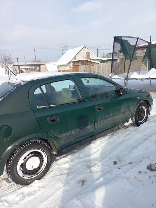 Vand sau schimb opel astra g cc 1.6