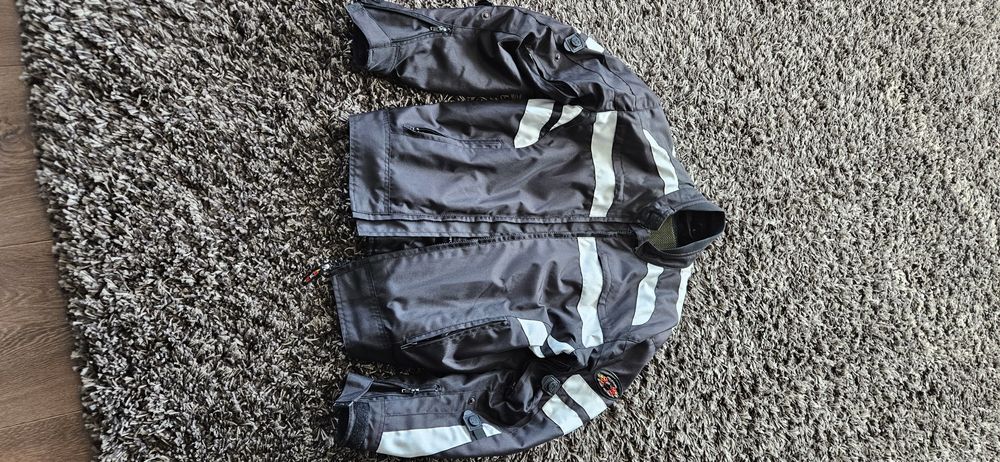 Мото яке с протектори