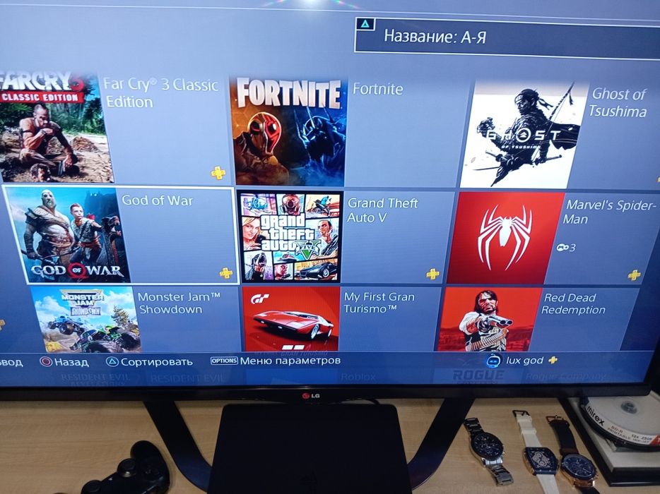 Продам Playstation 4 slim 1 tb