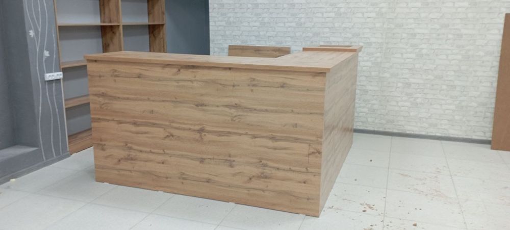 Продам барную стойку