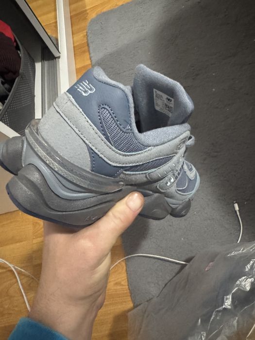 Adidasi New Balance 9060 marimea 41,5 si 42