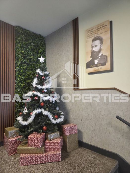 Продава се Двустаен апартамент в София, Зона Б-5 - 63 кв.м за 1919 €/кв.м - Снимка #4