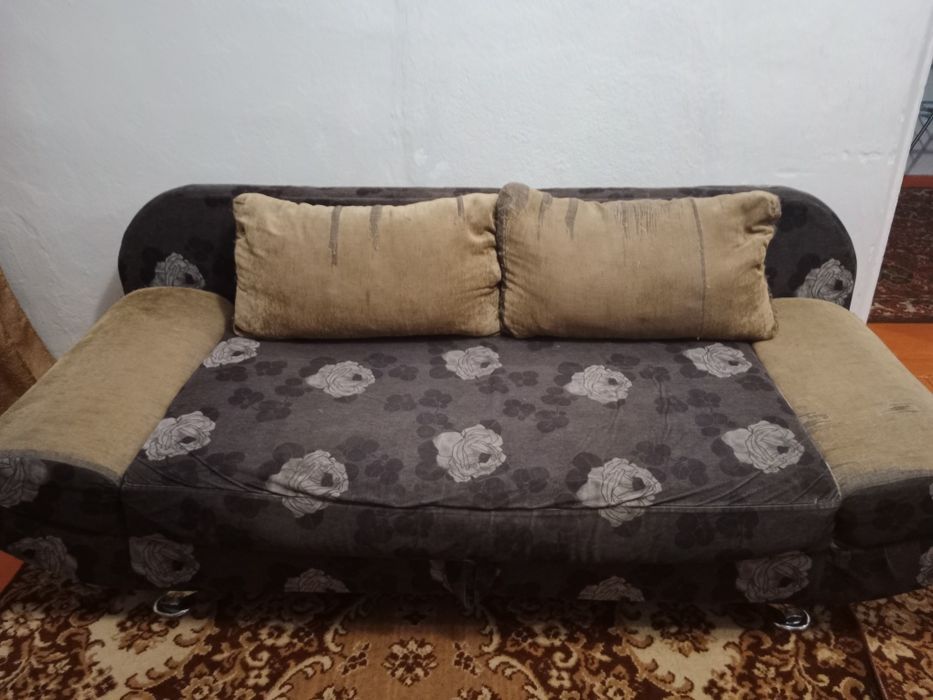 Продам диван б/у