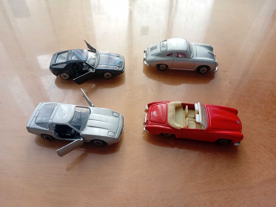 Diverse masinute metal Maisto / Welly / MCToy 1:64