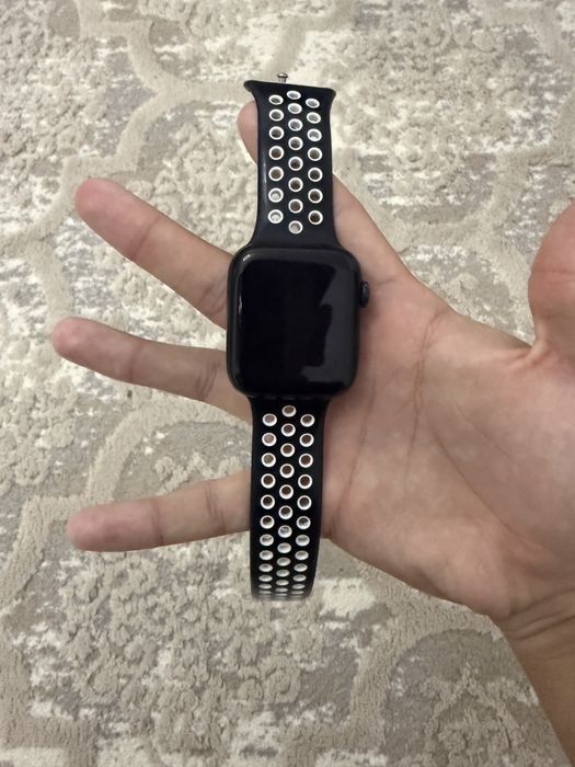 apple watch SE состояние хорошее