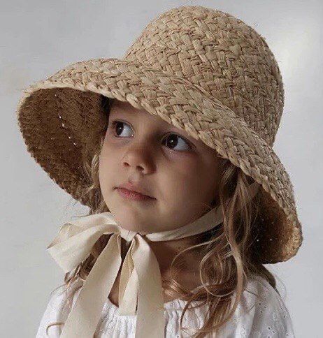 Соломенная шляпка детская