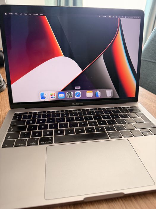 Като НОВ Macbook Pro Mid 2017