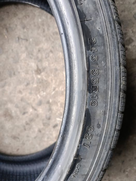 Зимни гуми -2023г.-19цола-245/35-1бр.-85лв."GRIPMAX"