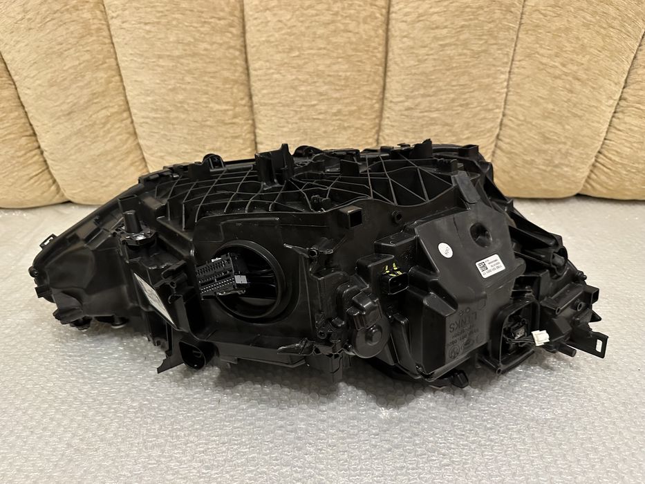 Far stanga BMW Seria 4 G22 G23 : 5A19351