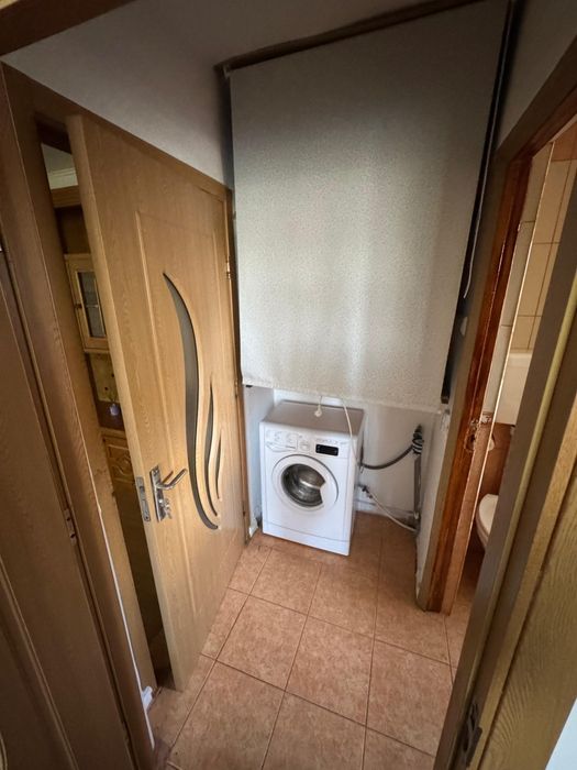 Apartament 3 camere de vânzare