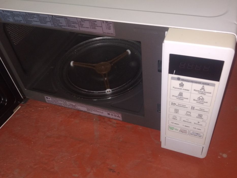 Микроволновая печь