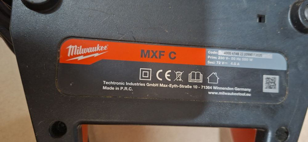 Milwaukee incarcator mxfc