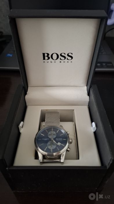 Продаю часы HUGO BOSS