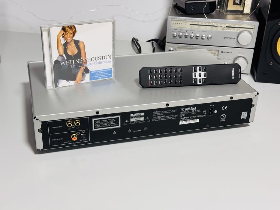 CD-player de inalta calitate YAMAHA CD-S300-telecomandă,Dac,Optical !